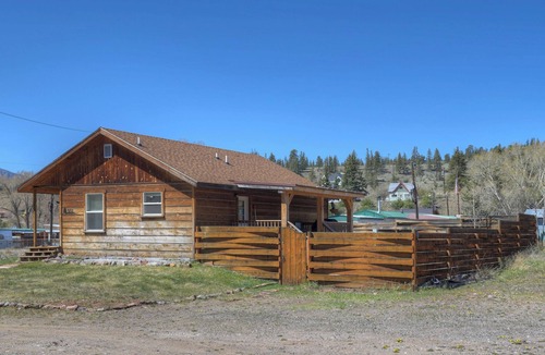 Creede House | New Listing! Quaint Affordable Cabin | Walkable to Downtown Creede