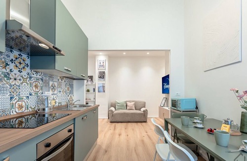 San Fruttuoso Apartment | [New Modern Apt.] Center 10 min Hyper WiFi A/C