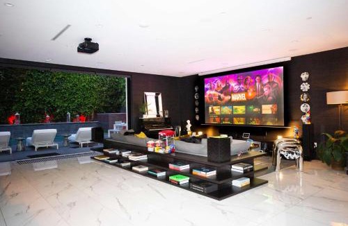 Melrose House | NEW Modern Oasis off Melrose - Rooftop - Pool