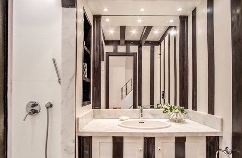 Parioli Apartment | NEW: Popolo Square elegant apartment