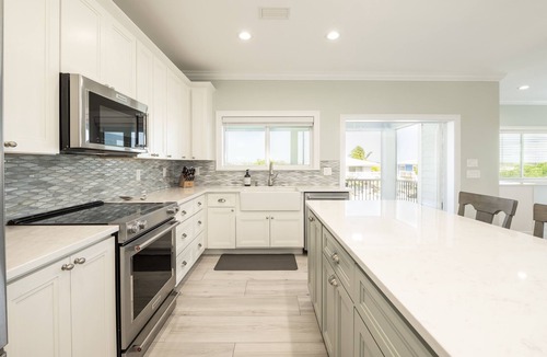 Little Torch Key House | Newer Construction Private Luxury Waterfront Home w/Heated Pool