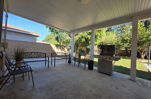 Bloomington House | Newly Listed Family Friendly Fontana House