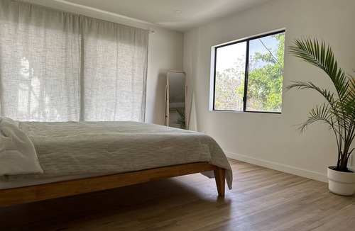 Historic Filipinotown House | Newly Remodeled 2 bedroom, 1 bath, fully furnished Home