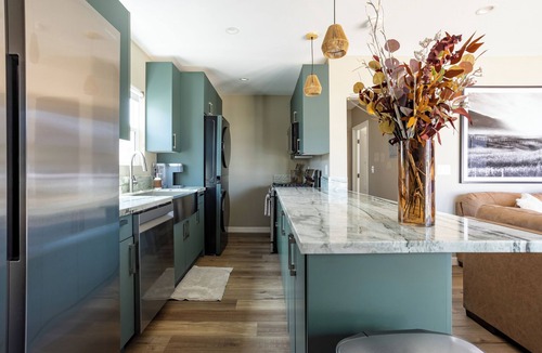 Los Angeles House | NEWLY Renovated 1 bed/1 bath!