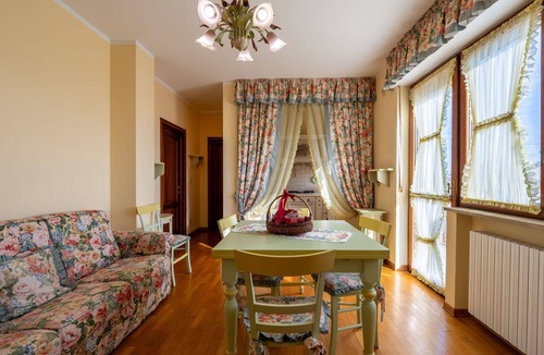 Castagnole Monferrato Apartment | Nice apartment for 4 people with pool, A/C, WIFI, TV and terrace