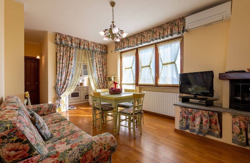 Castagnole Monferrato Apartment | Nice apartment for 4 people with pool, A/C, WIFI, TV and terrace