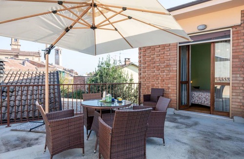 Castagnole Monferrato Apartment | Nice apartment for 3 guests with A/C, WIFI, pool, TV and balcony