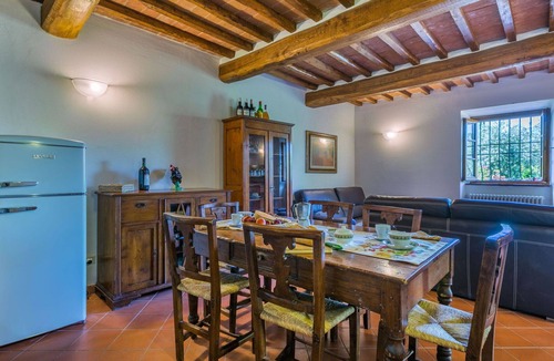 Castellina in Chianti Villa | Nice apartment in villa for 6 guests with A/C, pool, WIFI, TV, patio and panoramic view