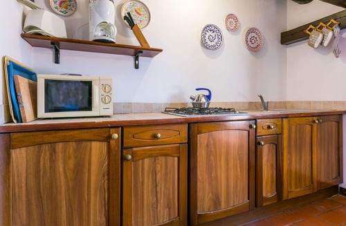 Colle di Val d'Elsa House | Nice apartment in villa for 4 guests with WIFI, pool, TV, terrace and panoramic view