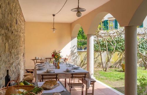 Torsoli Villa | Nice apartment in villa for 20 guests with private pool, WIFI, TV, terrace and pets allowed
