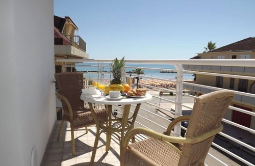 Martinsicuro Apartment | Nice apartment for 4 people with A/C, WIFI, TV, balcony and pets allowed