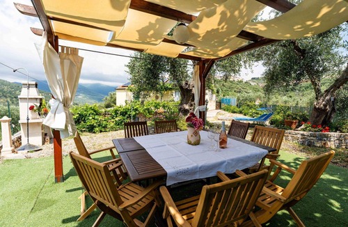 Civezza Apartment | Nice apartment for 10 guests with pool, A/C, WIFI, patio and pets allowed