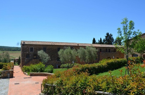 Casalappi Apartment | Nice apartment for 5 people with A/C, pool, TV and terrace