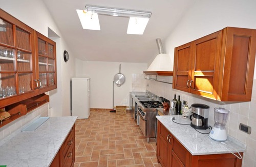 Volterra Apartment | Nice apartment for 6 guests with pool, WIFI, TV and pets allowed, close to San Gimignano