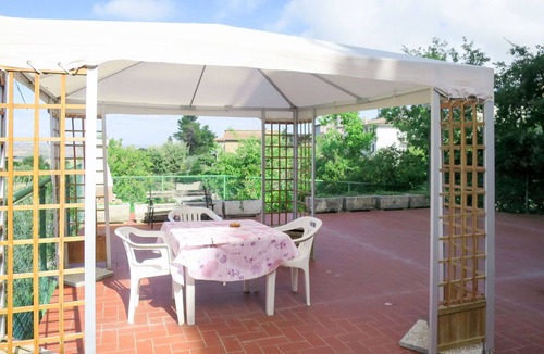 Paciano Apartment | Nice apartment for 7 guests with pool, WIFI, TV, patio and pets allowed