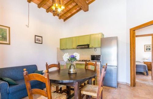 Guardistallo Apartment | Nice apartment for 4 people with A/C, pool, WIFI, patio and pets allowed