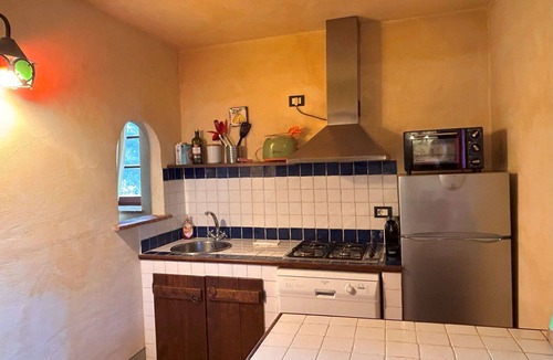 Monteleone d'Orvieto Apartment | Nice apartment for 6 people with pool, WIFI, TV and terrace