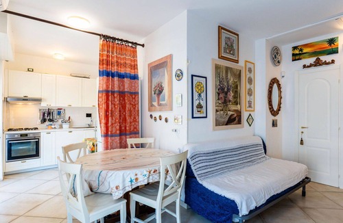 Bordighera Apartment | Nice apartment for 4 people with WIFI, A/C, TV, balcony and pets allowed
