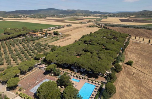 Capalbio House | Nice apartment in villa for 5 people with A/C, WIFI, pool, TV and terrace