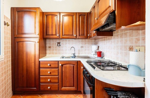 Diano Castello Apartment | Nice apartment for 6 people with pool, WIFI, TV, terrace and pets allowed