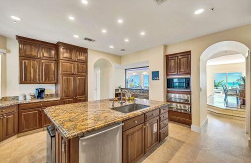 Islamorada Apartment | Ocean View Duplex Penthouse Retreat amenities: tennis court heated Pool Vista Key One
