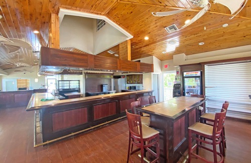 Tavernier Condo | Oceanfront condo Ocean Pointe Suites. Swimming Pool, Beach.