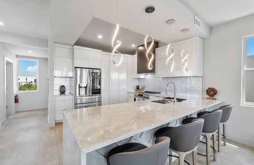 Monroe County House | Oceanside Retreat w/Rooftop, Pool & Kayaks