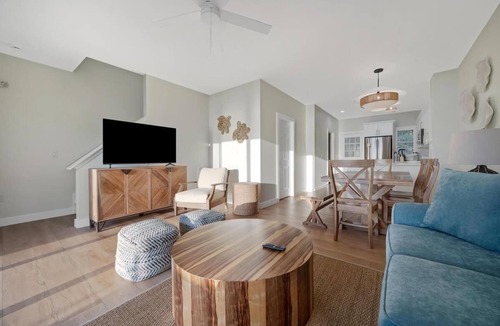 Marathon House | Oceanview 3BR/3BA Cottage 5009: Village at Hawks Cay Villas