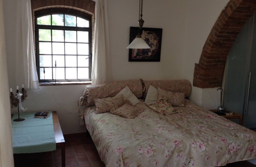 Sassetta House | Old farmhouse with 3 flats in the country in the hills, near the sea, for 2-6 p.