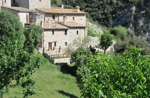 Ferentillo House | Old rural house with garden & SPA in the village of Valnerina