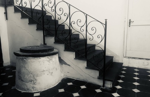 Cervo Apartment | Old Virginia house, charm with garden and sea