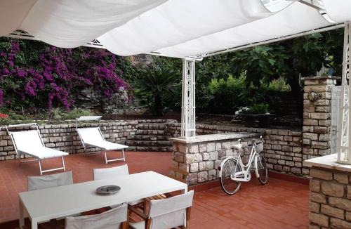 Portovenere Apartment | Olivo House 2