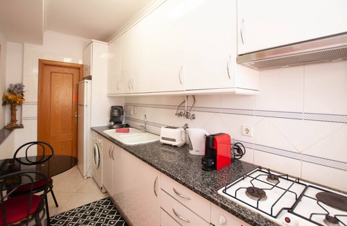 Correeira Apartment | Ondas Verdes - Central, Pool & Tenis Court