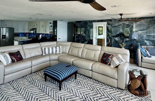 Big Pine Key House | Open 360 water view, boat dockage, 4 bedroom Home in Big Pine Key