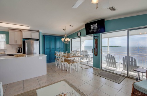 Cudjoe Key House | Open-water home with stunning views, 42' seawall for 40' boat, modern updates, large balcony