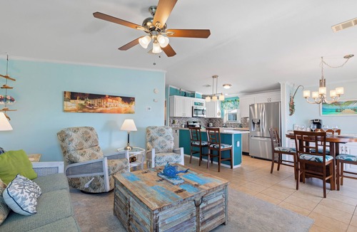 Cudjoe Key House | Open Water Views | 32' Boat, King Beds, Fish Cleaning Station, Waterfront Escape