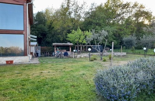 Rapino House | Orange Apartment-Ancient country house fenced garden, pets allowed