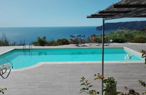 Torre del Mare Hotel | Oroverde