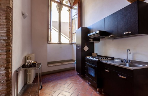 Massa Marittima Apartment | Palazzo Malfatti - Appartamento con due camere per 4 persone