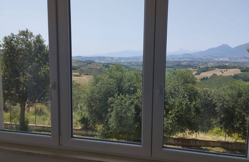 Offida House | Palme e Vigne Holiday Home – Garden, Terrace, and Dogs Welcome
