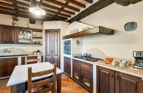 Gassano House | Panoramic villa with pool in Lunigiana