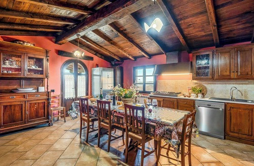 Gassano House | Panoramic villa with pool in Lunigiana
