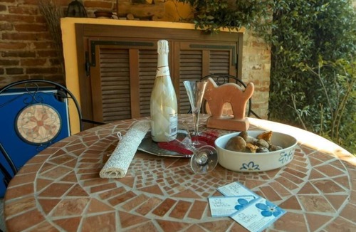 Brusasco Apartment | "Papaveri" Appartement