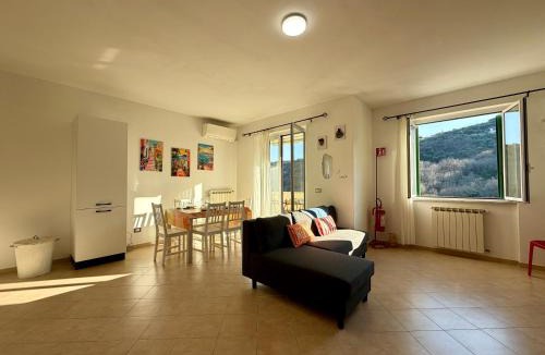 Celle Ligure Apartment | Parcheggio, terrazzo, aria condizionata - DalGattoNero