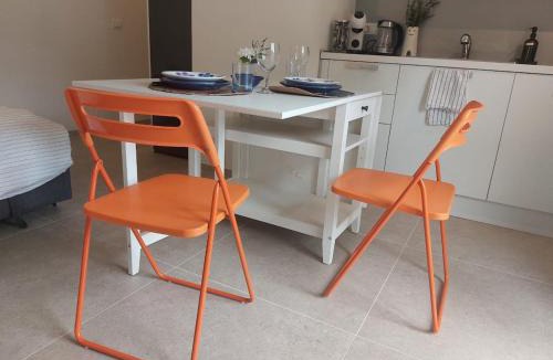 San Faustino-Madonnina-Quattroville Apartment | Pascal47, appartamento centrale, wi-fi, balcone