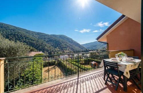 Ca Miro Apartment | Peaceful Apartment In Deiva Marina - Happy Rentals