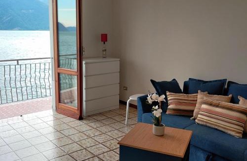 Marone Apartment | Peaceful Lakefront