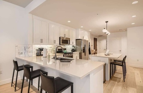 Central Boulder Apartment | Peloton 1 BDR Central Boulder
