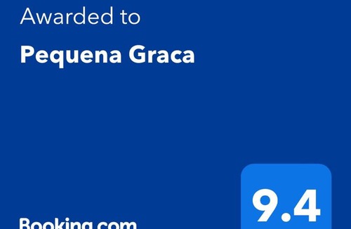 Tomar House | Pequena Graca