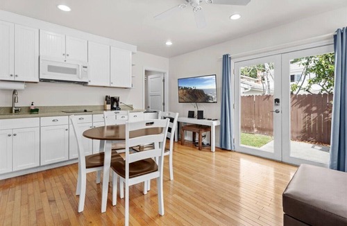 West Los Angeles Cottage | Perfect One Bedroom in Culver City/Mar Vista